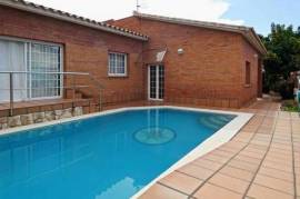 100246 - C/ Sant Ferran, 22 casa DUPLICADO 98474 ( Rec Victor)