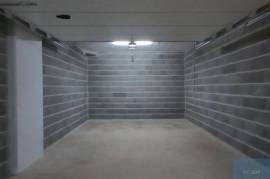 Box Garage in Portimão