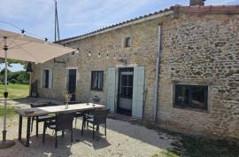 Country House 3km from Saint-Claud - €186170