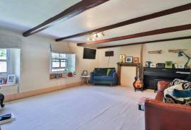 listing listing