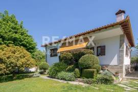 House 243 sq.m for sale