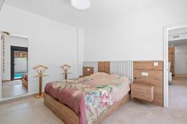listing listing