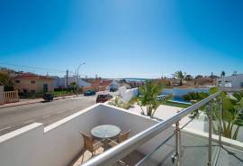 listing listing