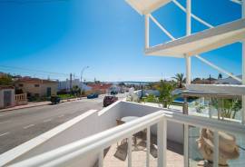 listing listing