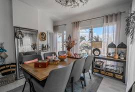 listing listing