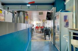 Opportunity Bar in Praia Da Rocha Opportunity Bar in Praia Da Rocha