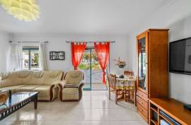2 bedroom apartment located about 600 meters from the beach in Quarteira 2 bedroom apartment located about 600 meters from the beach in Quarteira