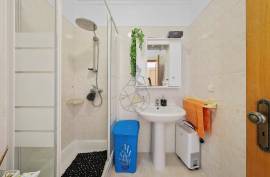 2 bedroom apartment located about 600 meters from the beach in Quarteira 2 bedroom apartment located about 600 meters from the beach in Quarteira