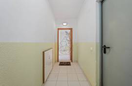 2 bedroom apartment located about 600 meters from the beach in Quarteira 2 bedroom apartment located about 600 meters from the beach in Quarteira