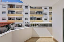 2 bedroom apartment located about 600 meters from the beach in Quarteira 2 bedroom apartment located about 600 meters from the beach in Quarteira