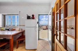 1+3 bedroom apartment with sea view from the terrace in Quarteira 1+3 bedroom apartment with sea view from the terrace in Quarteira