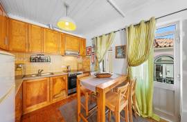 Building with Shop and Housing, Charm, Investment and Income in the Historic Center of Monchique Building with Shop and Housing, Charm, Investment and Income in the Historic Center of Monchique