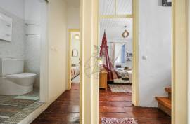 Building with Shop and Housing, Charm, Investment and Income in the Historic Center of Monchique Building with Shop and Housing, Charm, Investment and Income in the Historic Center of Monchique