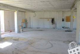 Detached house - House under construction with 600m² on the outskirts of the city