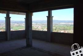 Detached house - House under construction with 600m² on the outskirts of the city