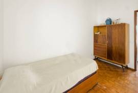 Moradia na Amoreira com Elevado Potencial de Rentabilidade