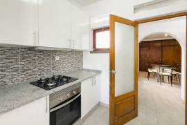 Moradia na Amoreira com Elevado Potencial de Rentabilidade