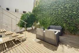 Apartamento T2 Totalmente Renovado e Mobilado em Lisboa