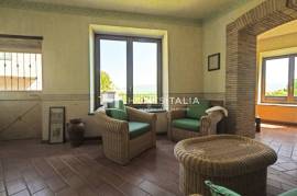 Characteristic house with beautiful views Characteristic house with beautiful views