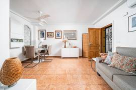 listing listing
