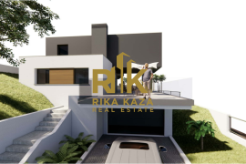 4 bedroom villa with unobstructed sea views