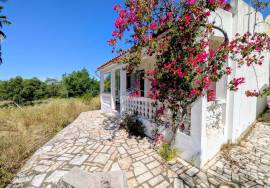 Charming Country Villa with Annex & Large Plot for Sale in Paderne, Algarve