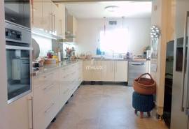 Estate 40.8 Hectares with Fantastic house with 3 Suites Estate 40.8 Hectares with Fantastic house with 3 Suites