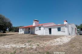 Estate 40.8 Hectares with Fantastic house with 3 Suites Estate 40.8 Hectares with Fantastic house with 3 Suites