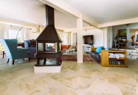 Estate 40.8 Hectares with Fantastic house with 3 Suites Estate 40.8 Hectares with Fantastic house with 3 Suites