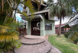 High Standard Family Villa with Heated Pool and Nautical Infrastructure | Morada da Praia Condominium, Bertioga