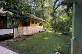 Exclusive Villa with Pool and Total Privacy | Gated Community in Boiçucanga Exclusive Villa with Pool and Total Privacy | Gated Community in Boiçucanga