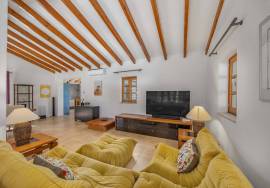 Beautifully Restored Traditional Portuguese Home with Heated Pool near Santa Barbara de Nexe