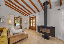 Beautifully Restored Traditional Portuguese Home with Heated Pool near Santa Barbara de Nexe