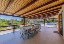 Beautifully Restored Traditional Portuguese Home with Heated Pool near Santa Barbara de Nexe