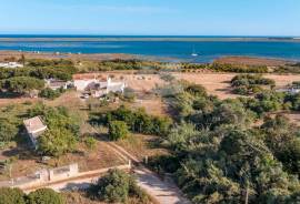 Sea Front Farmhouse for Renovation or Rebuild in Fuseta, East Algarve Sea Front Farmhouse for Renovation or Rebuild in Fuseta, East Algarve