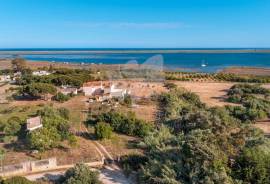 Sea Front Farmhouse for Renovation or Rebuild in Fuseta, East Algarve Sea Front Farmhouse for Renovation or Rebuild in Fuseta, East Algarve