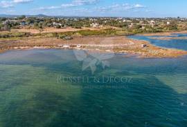 Sea Front Farmhouse for Renovation or Rebuild in Fuseta, East Algarve Sea Front Farmhouse for Renovation or Rebuild in Fuseta, East Algarve
