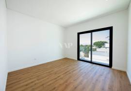 Modern New Villa with Sea Views in Fuseta