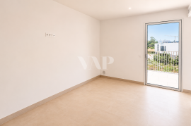 2 bedroom apartment under construction near the golf courses