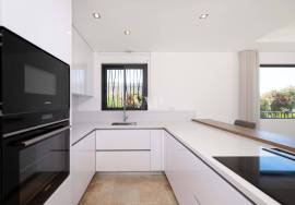 Single Storey 3 Bedroom Villa with Pool, next to Ria Formosa, Faro
