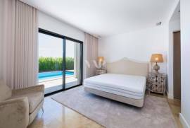 Single Storey 3 Bedroom Villa with Pool, next to Ria Formosa, Faro