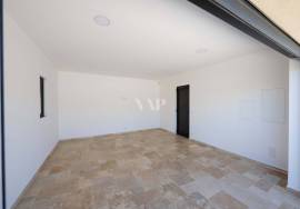 Single Storey 3 Bedroom Villa with Pool, next to Ria Formosa, Faro