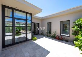Single Storey 3 Bedroom Villa with Pool, next to Ria Formosa, Faro