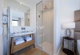 Single Storey 3 Bedroom Villa with Pool, next to Ria Formosa, Faro