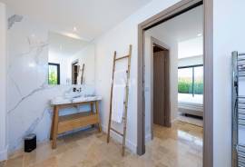 Single Storey 3 Bedroom Villa with Pool, next to Ria Formosa, Faro