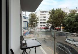 3-bedroom apartment for sale in Quarteira