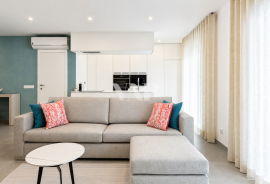 3-bedroom apartment for sale in Quarteira
