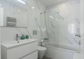 3-bedroom apartment for sale in Quarteira