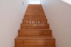 Brand-New 3-Bedroom Villa with 3 Bathrooms in Casa Branca, Funchal