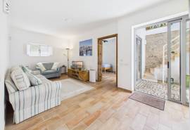 Tavira centre 2 bedroom townhouse with patio & large sun terrace Tavira centre 2 bedroom townhouse with patio & large sun terrace